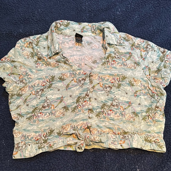 Her Universe Pan Mermaid Lagoon Retro Tie Front Crop Woven Button-Up - Picture 1 of 3